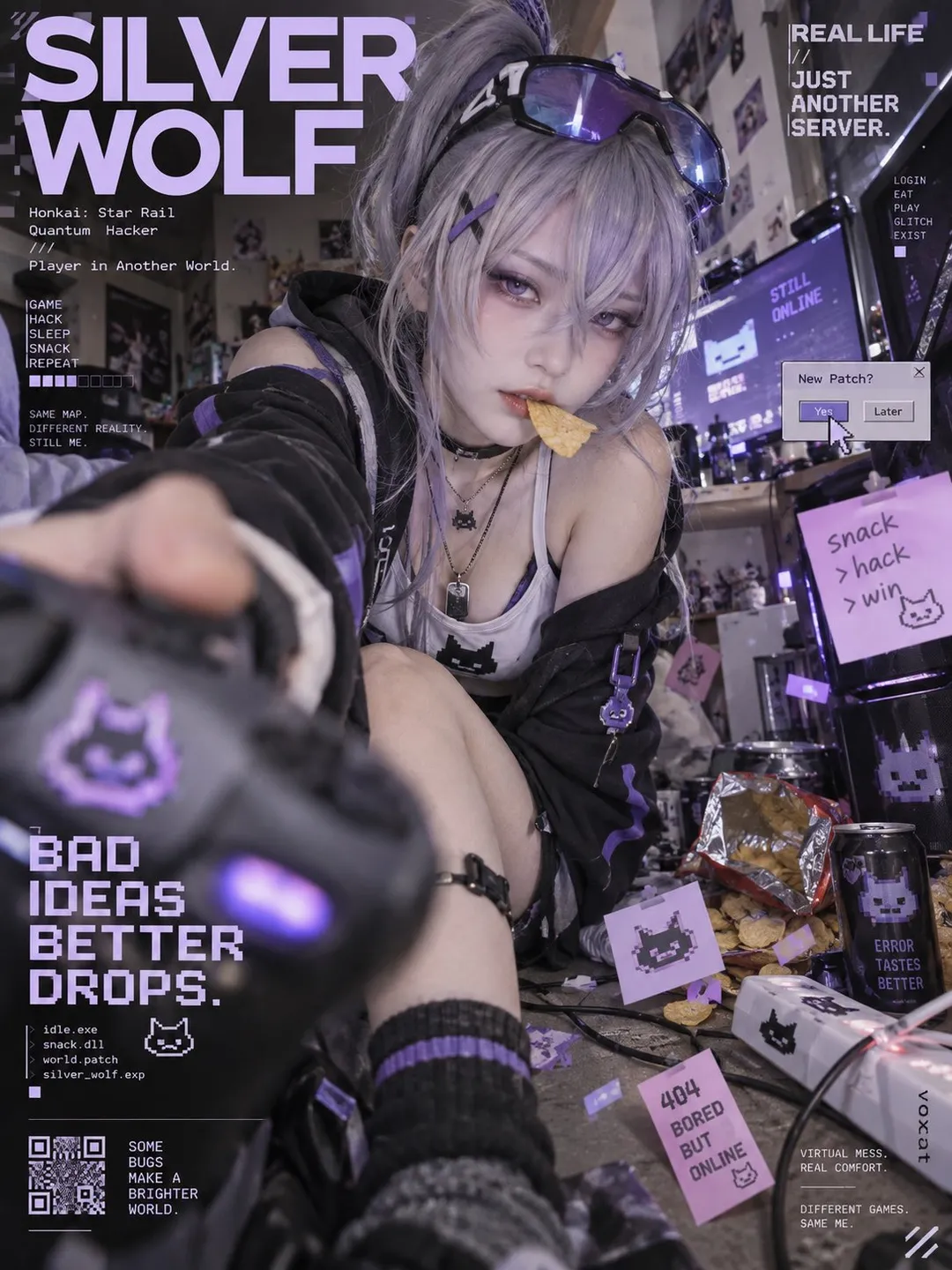 银狼真人Cosplay，广角俯拍坐地吃薯片玩游戏，叠加杂志排版｜GPT Image 2 生成